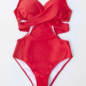 RED CUTOUT ONE PIECE SWIMSUIT WITH MOULDED CUPS - XS/Red - BRAND NEW/NEVER WORN